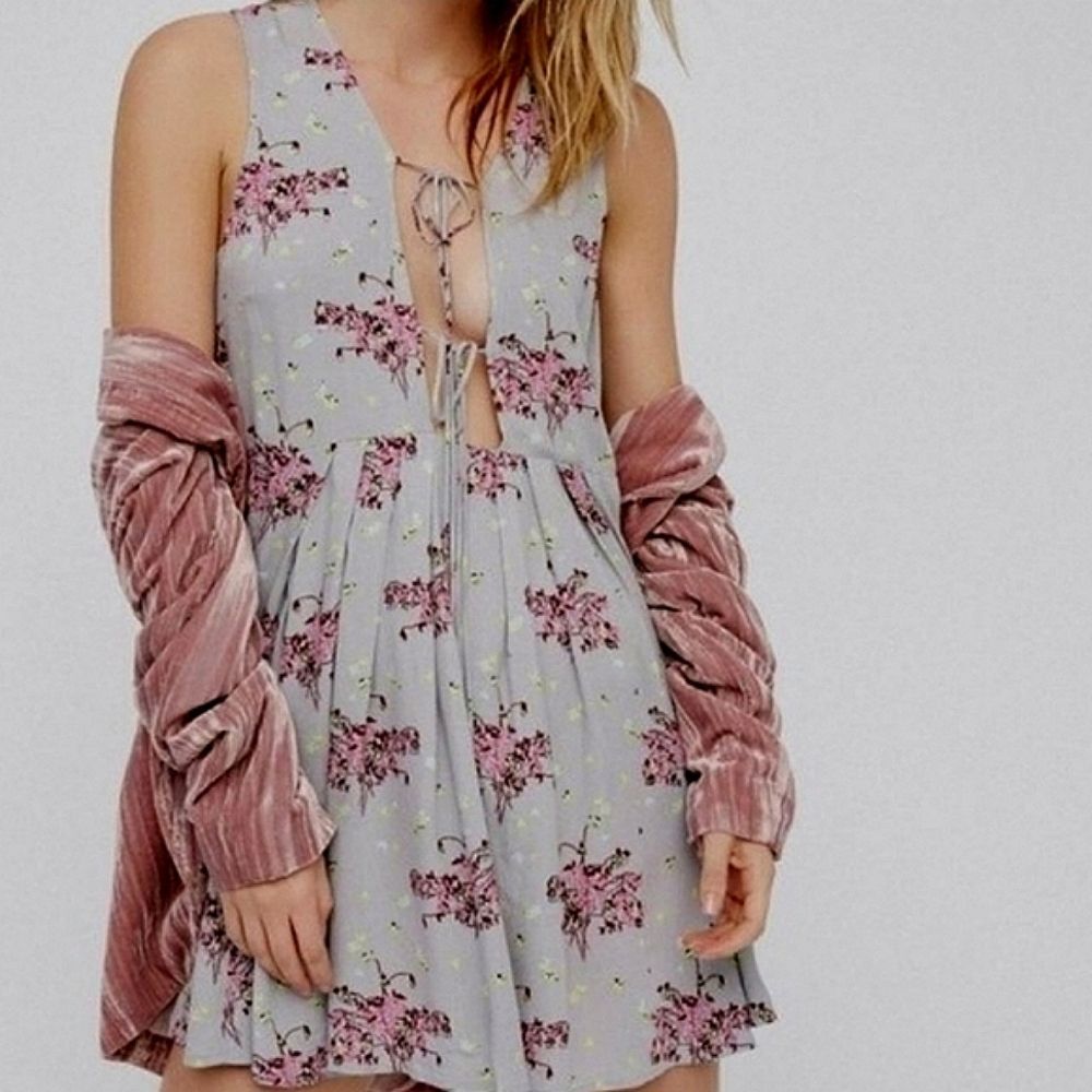 Free People Lovely Day Tunic Tank Top Womens Size Small Floral Boho Chic Fairy